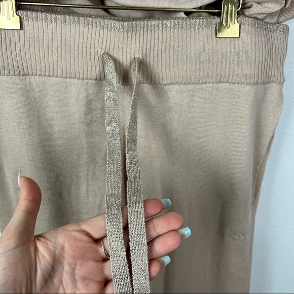 Morgan Lane Pajamas Charlee Hayley 2-Piece Set Size Medium Latte NWT - Picture 9 of 14